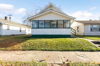 120 S Alford St in Mishawaka, IN - Foto de edificio - Building Photo