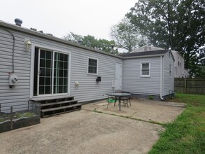 511 Concord Dr in Hampton, VA - Building Photo - Building Photo