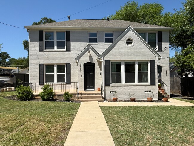 property at 2808 Wooldridge Dr