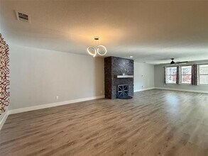 208 Oxford Dr in Roanoke, TX - Building Photo - Building Photo