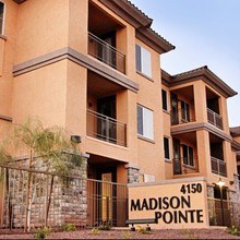 Madison Pointe in Phoenix, AZ - Building Photo - Other