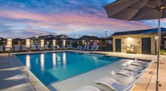 3950 Dechman Dr in Grand Prairie, TX - Building Photo