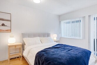 1550 W 11th Ave in Vancouver, BC - Building Photo - Building Photo