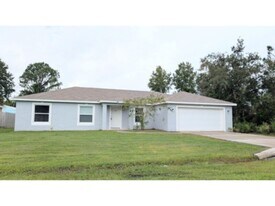 38 Primrose Ln in Palm Coast, FL - Building Photo