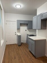 1641 Edgley St in Philadelphia, PA - Foto de edificio - Building Photo