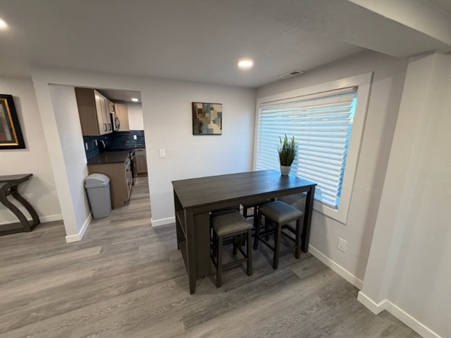 1010 Reed Ave in Cheyenne, WY - Foto de edificio - Building Photo