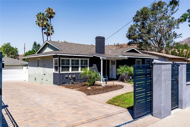 11051 Quill Ave in Los Angeles, CA - Building Photo - Building Photo