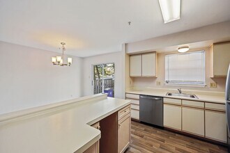 6702 Mallard Ct in Frederick, MD - Building Photo - Building Photo