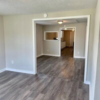 4832 Sayers St photo'