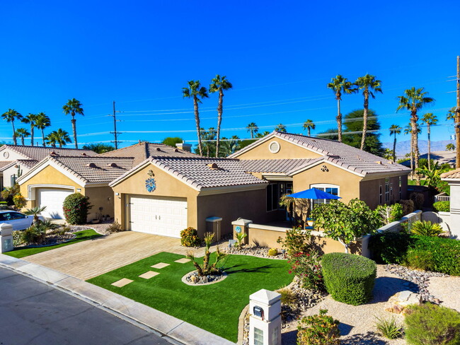 80244 Royal Dornoch Dr in Indio, CA - Building Photo - Building Photo