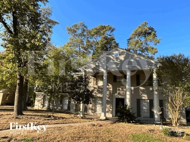 17327 Rolling Creek Dr