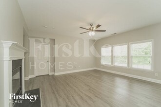 13123 Blaze Manor Ln in Charlotte, NC - Building Photo - Building Photo