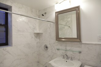 314 East 62nd Street in New York, NY - Building Photo - Building Photo