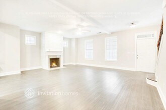 1307 Sweetbriar Cir in East Point, GA - Building Photo - Building Photo