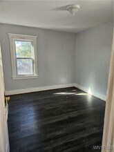 71 Minnesota Ave in Buffalo, NY - Building Photo - Building Photo