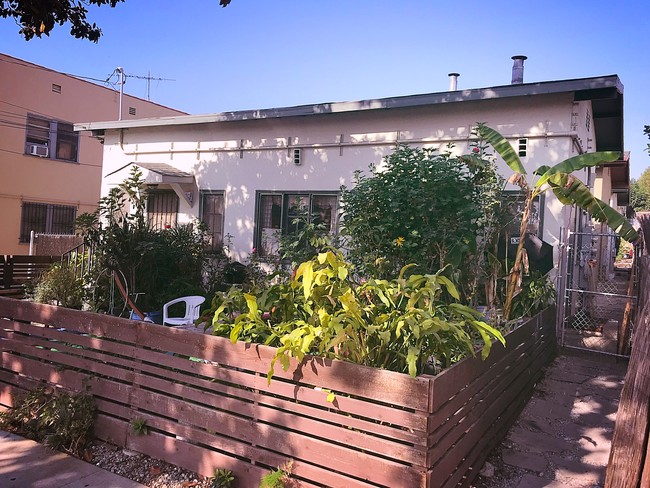 617 Micheltorena St in Los Angeles, CA - Building Photo - Other