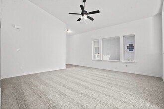 608 Cedarwood Ave in Horizon City, TX - Building Photo - Building Photo