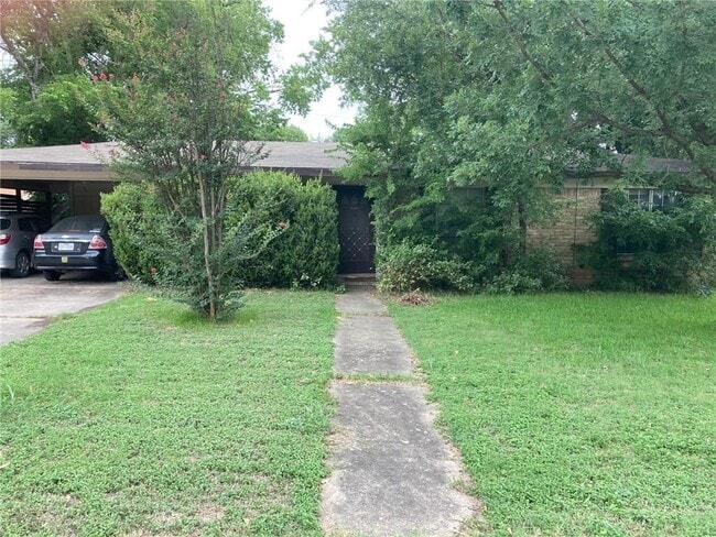 property at 1616 Glencrest Dr
