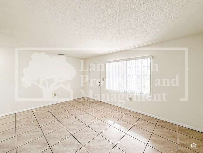 5816 Charlton Dr in Lakeland, FL - Building Photo - Building Photo