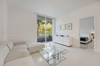 2020 Prairie Ave in Miami Beach, FL - Building Photo - Building Photo