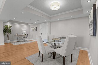 1220 N Fillmore St in Arlington, VA - Building Photo - Building Photo