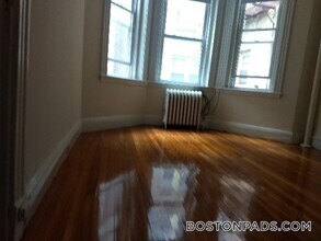 1203 Boylston St in Boston, MA - Building Photo - Building Photo