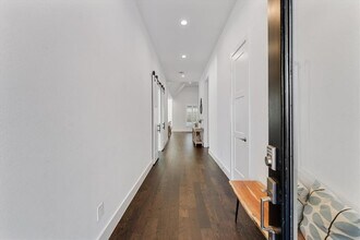 1006 Oak Summit Ln in Conroe, TX - Building Photo - Building Photo