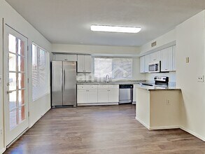 4508 E Monte Way in Phoenix, AZ - Building Photo - Building Photo