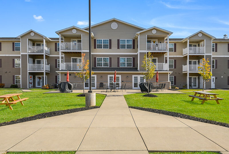 Connect55+ Auburn Senior Community 55+ in Auburn, NY - Foto de edificio