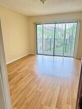 9166 W Atlantic Blvd in Coral Springs, FL - Building Photo - Building Photo