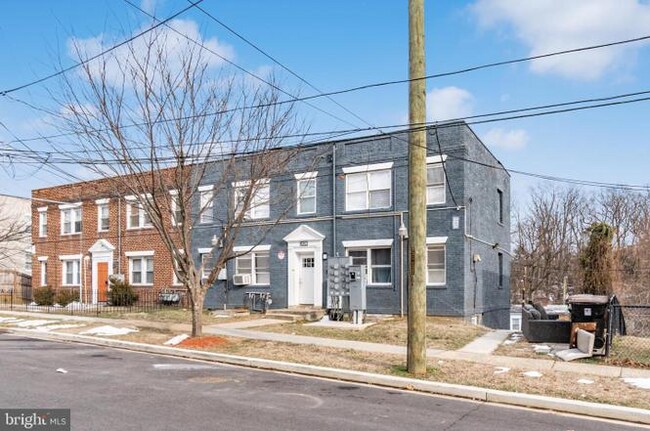 2620 29th St SE in Washington, DC - Building Photo - Building Photo