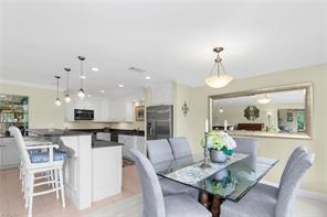 1124 Wildwood Ln-Unit -1124 in Naples, FL - Building Photo - Building Photo