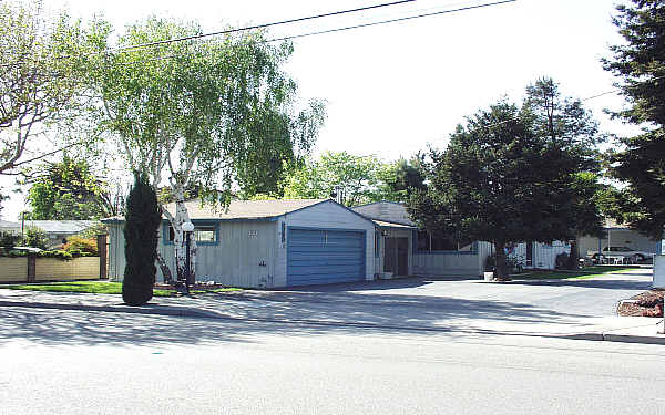 4785 Hansen Ave in Fremont, CA - Building Photo - Building Photo