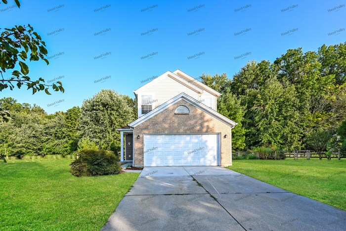 2047 Sheriton Ct in Loveland, OH - Building Photo