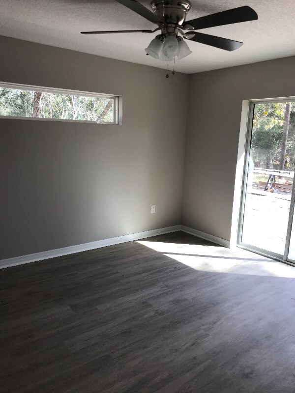 1230 W Evergreen Dr in Citrus Springs, FL - Building Photo - Building Photo