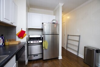 2151 N Fremont St, Unit S4 in Chicago, IL - Building Photo - Building Photo