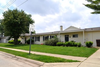 Estates At Eagle's Pointe in Peru, IN - Building Photo - Building Photo