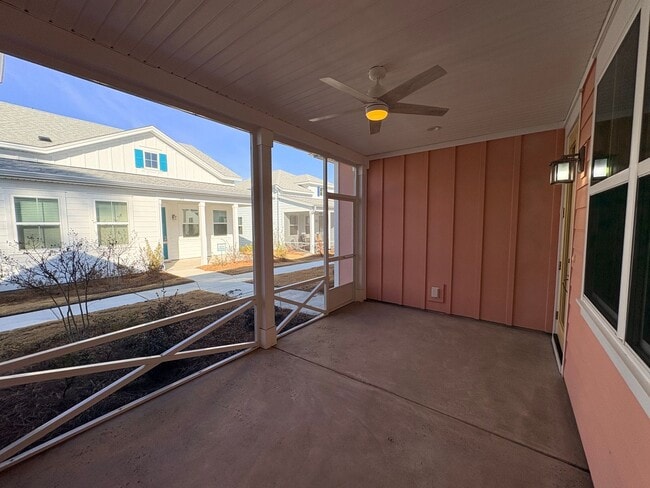 61 Tropics Ave in Hardeeville, SC - Building Photo - Building Photo