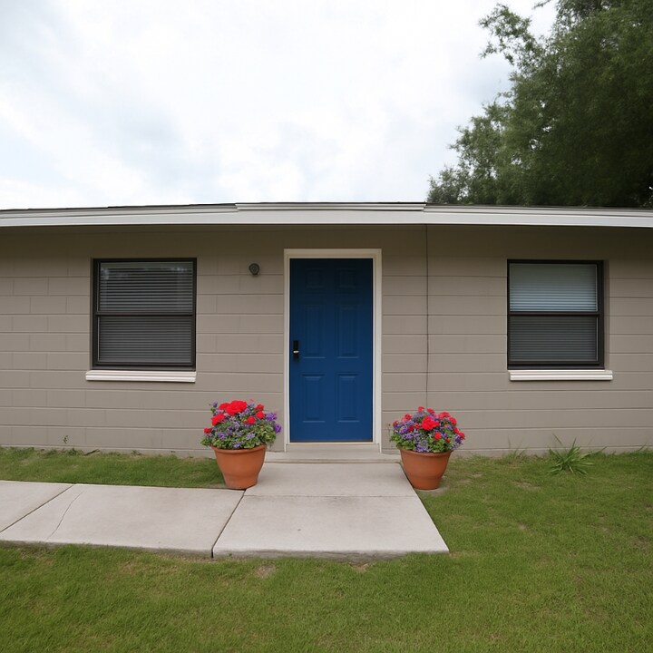 3307 Pershing St in Kissimmee, FL - Building Photo