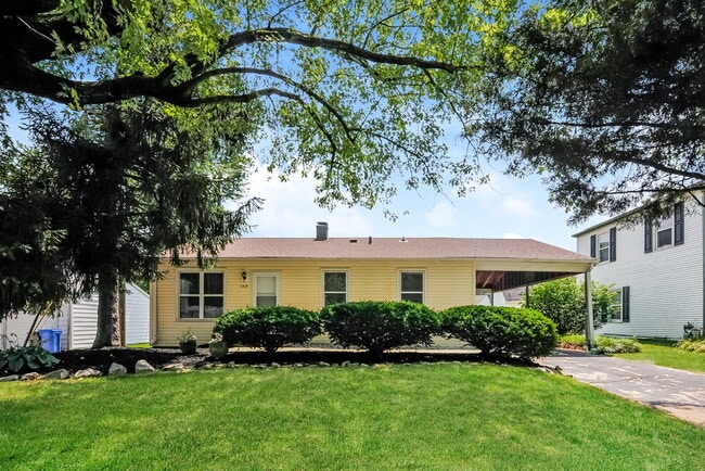 property at 2310 Mullanphy Ln