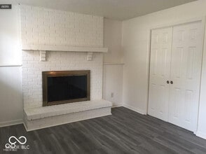 7717 Cambridge Dr in Fishers, IN - Building Photo - Building Photo