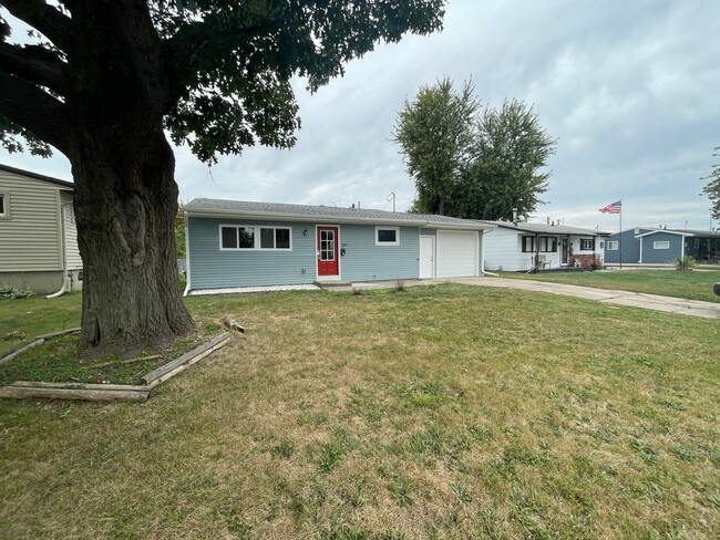 property at 209 N 14th Ave