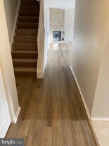 6 Winners Cir in Owings Mills, MD - Building Photo