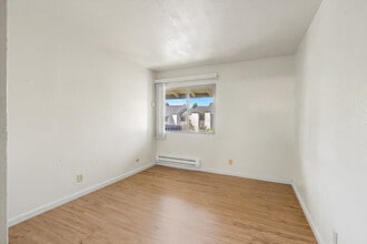 Emerald Bay Apartments in Santa Cruz, CA - Building Photo - Interior Photo
