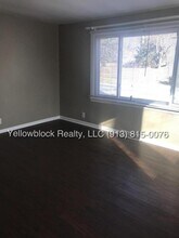 320 E 79th Terrace in Kansas City, MO - Building Photo - Building Photo