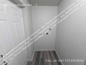 130 E Cleveland Ave in Porterville, CA - Building Photo - Building Photo