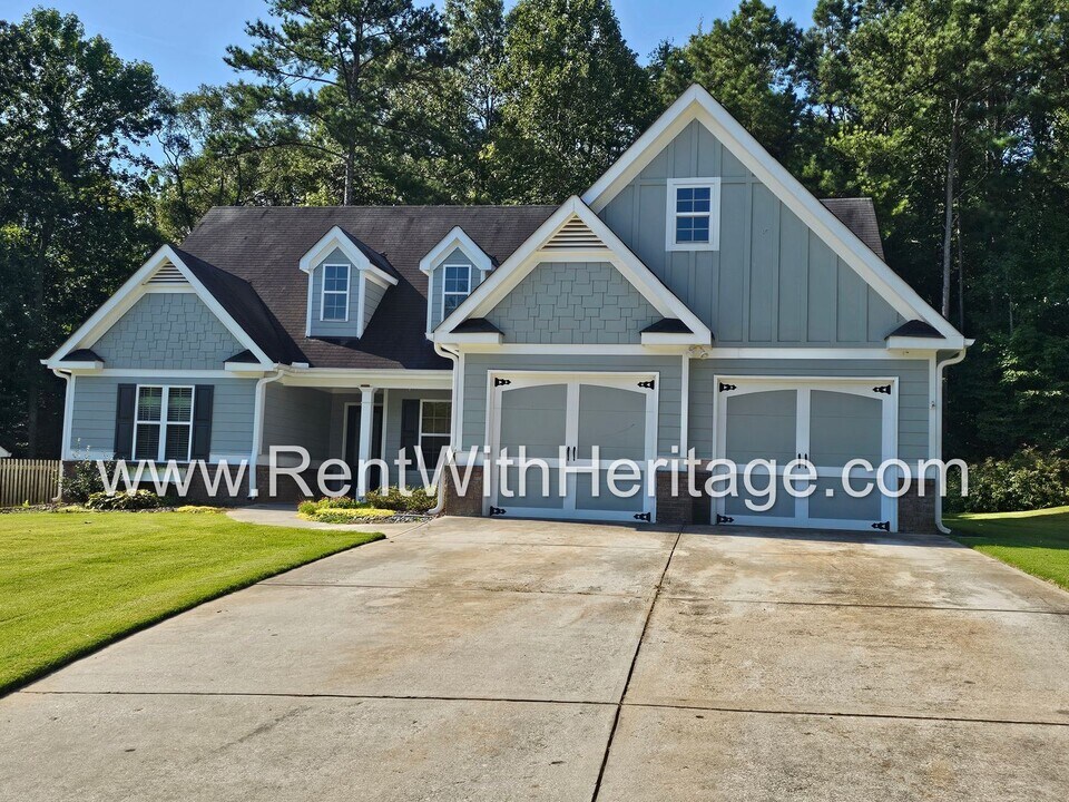 182 Saddleridge Dr in Bremen, GA - Building Photo