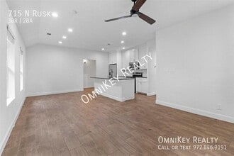 715 Point Lookout Dr in Denison, TX - Building Photo - Building Photo