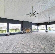 8399 SW 57th Ct in Ocala, FL - Foto de edificio - Building Photo