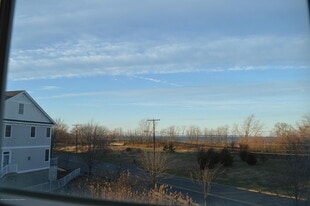 606 Park Ave in Port Monmouth, NJ - Building Photo